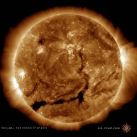 гигантская черная дыра