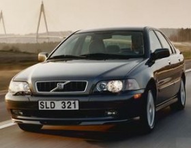 volvo-S40-2003