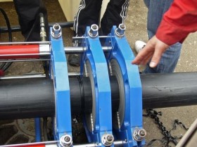 kak-soedinit-polietilenovye-truby